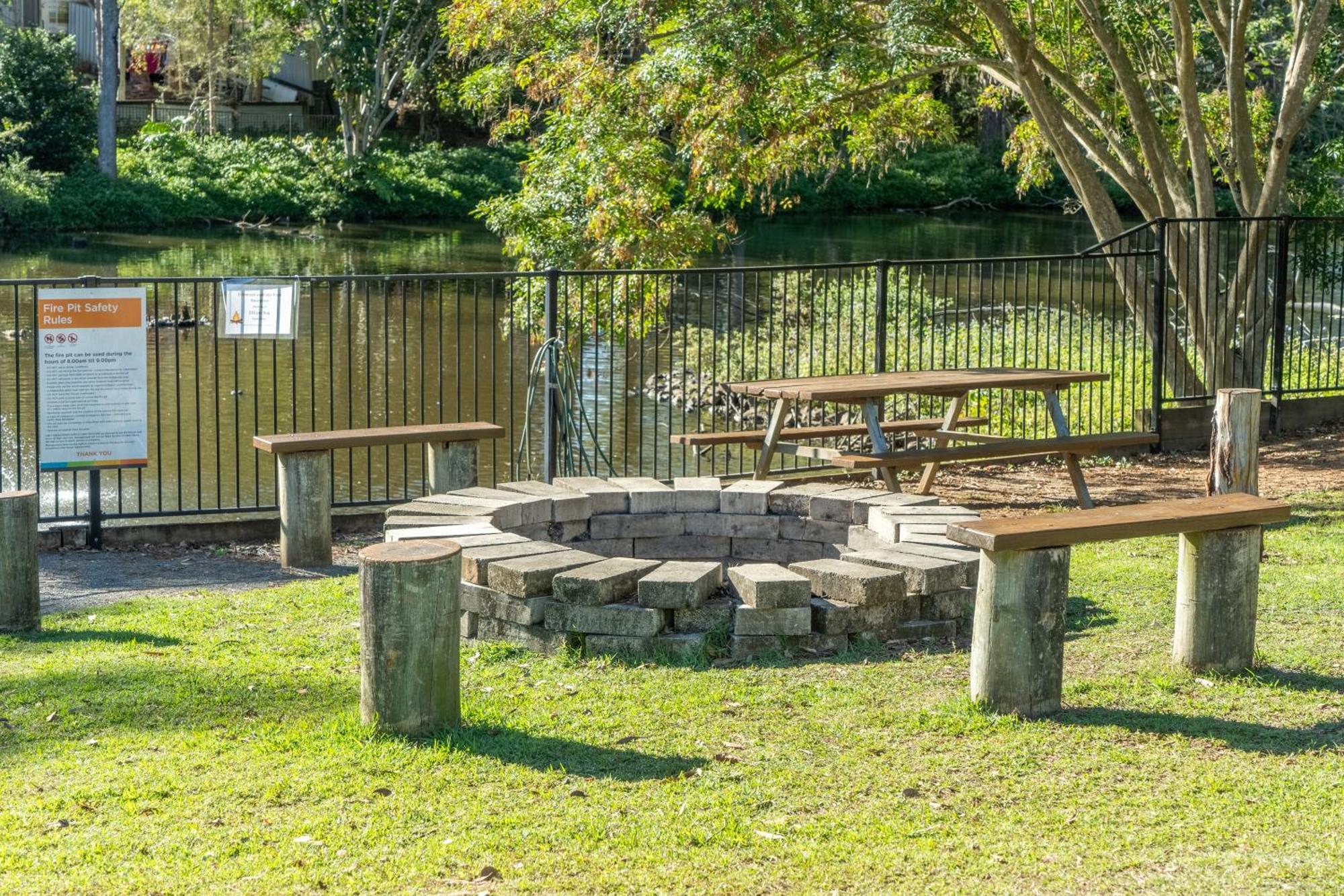 Landsborough Holiday Park Extérieur photo